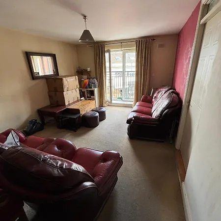 Ubytování v soukromí The Economy Center In Shared *